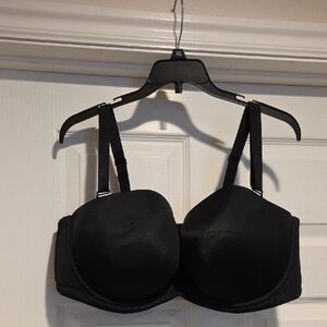 Elegant Black Women's Bra (Strapless)